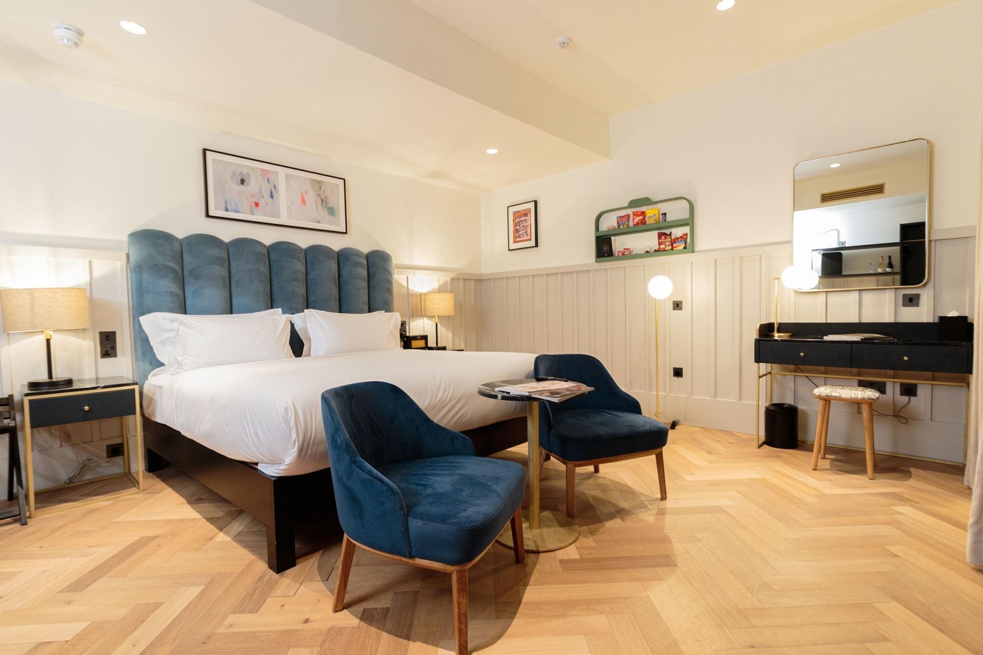 The Clarence Hotel Dublin Exterior photo