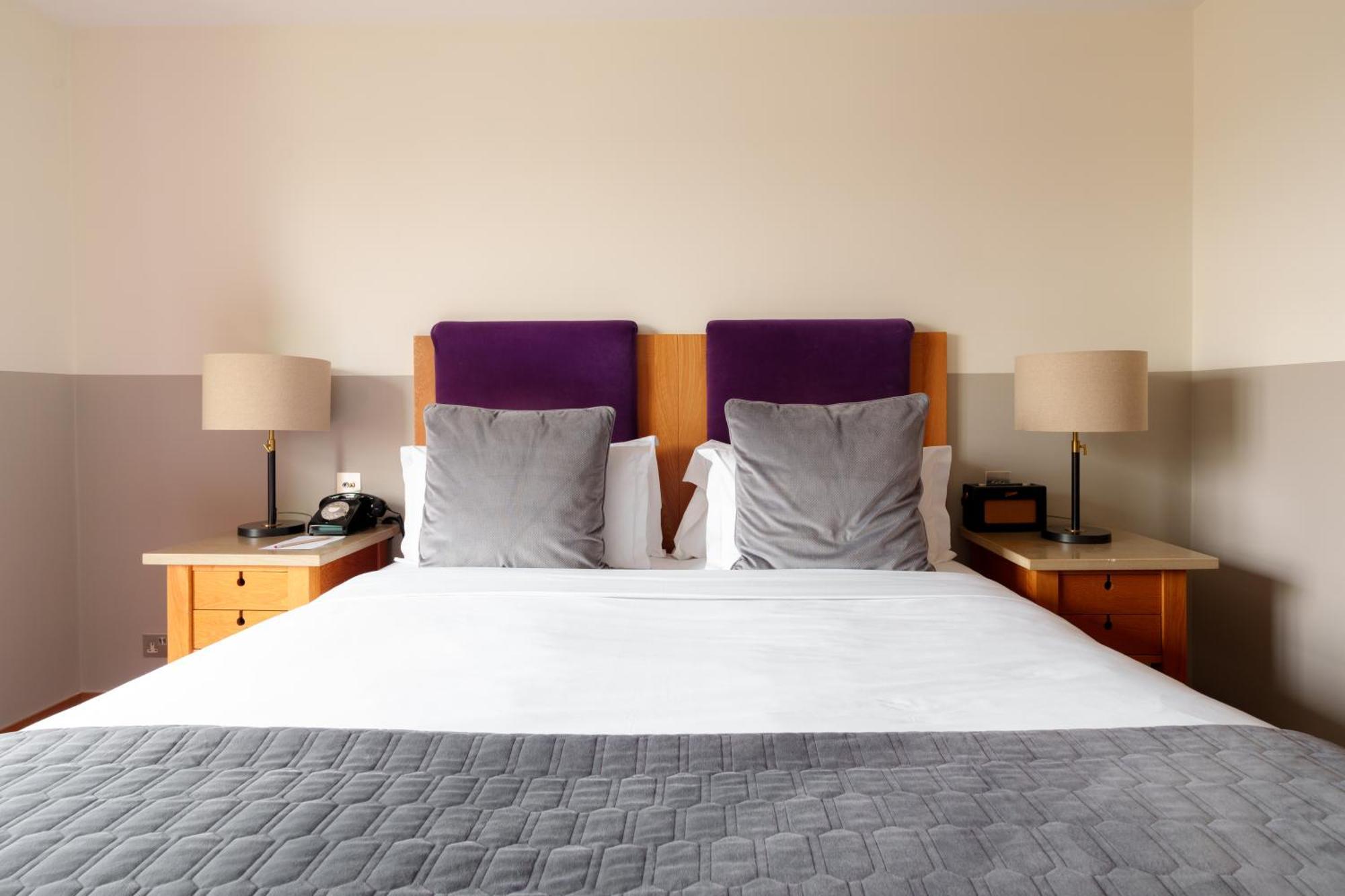 The Clarence Hotel Dublin Exterior photo