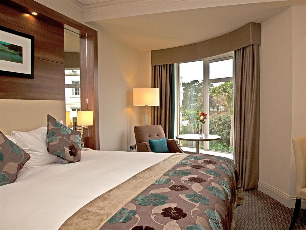 The Clarence Hotel Dublin Exterior photo